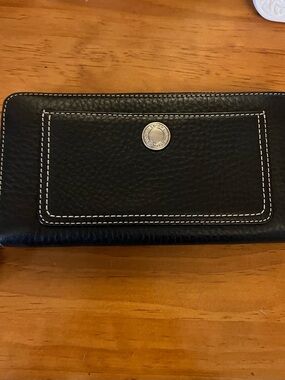 Black Leather Women's Wallet with Contrast Stitching